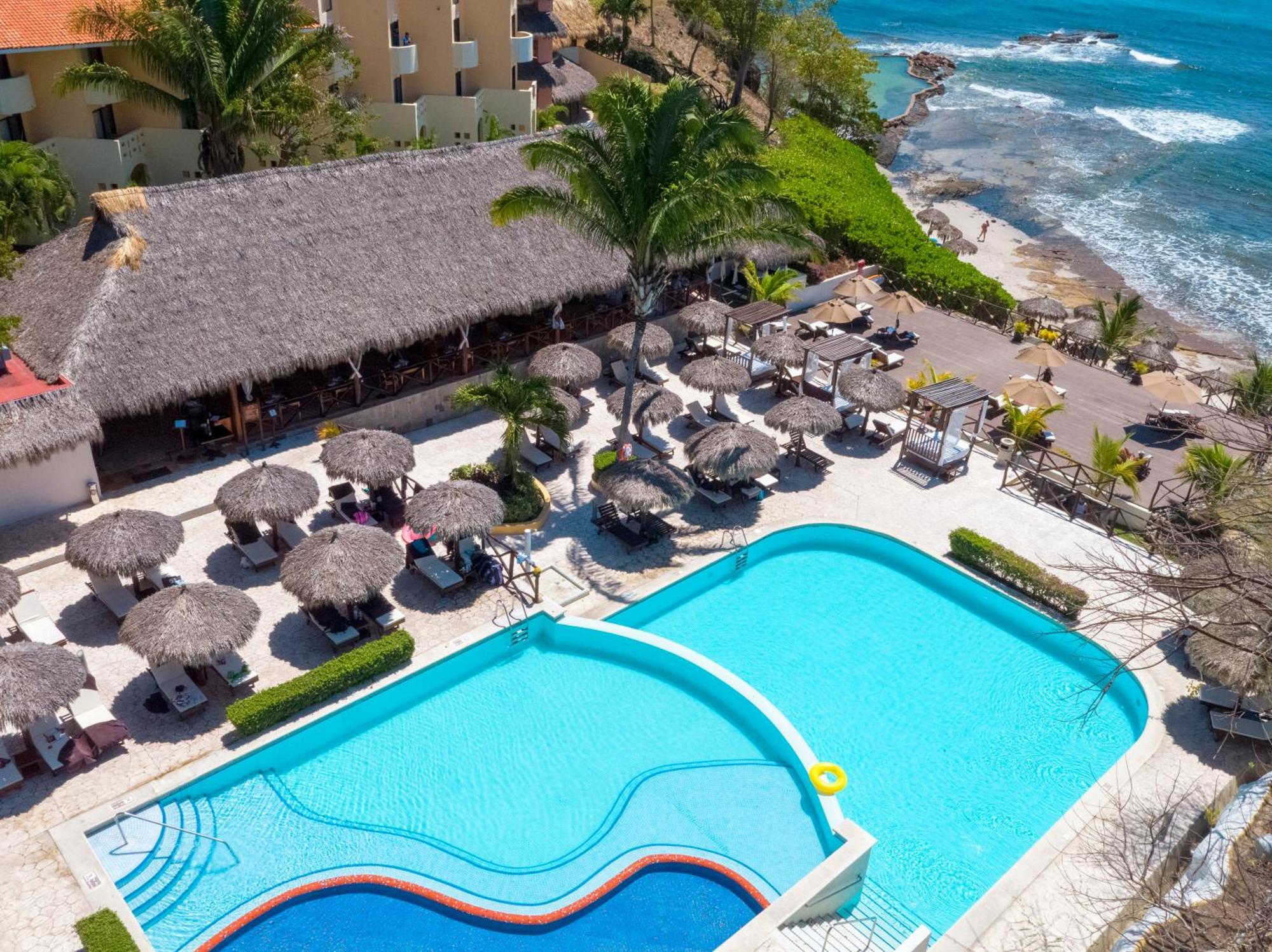 Family Selection At Grand Palladium Vallarta Resort & Spa Punta Mita Bagian luar foto